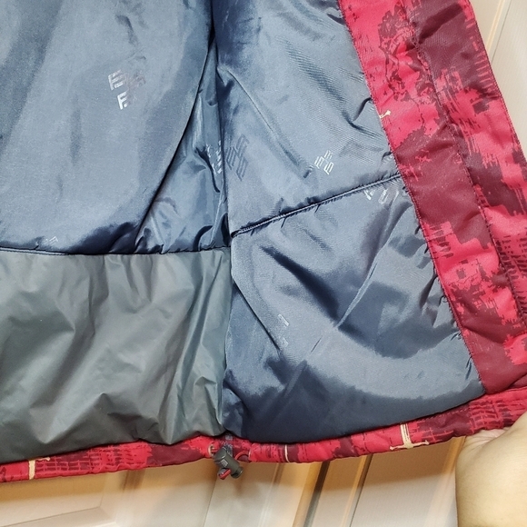 686 Snowboard Jacket - Youth Boys Small - Red - Ski Winter Coat - 686 Manual - Picture 14 of 15